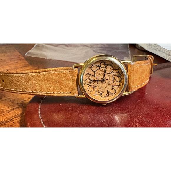 VTG Women\'s 30mm Futura Gold Tone Cork Watch with Leather Band main image 5